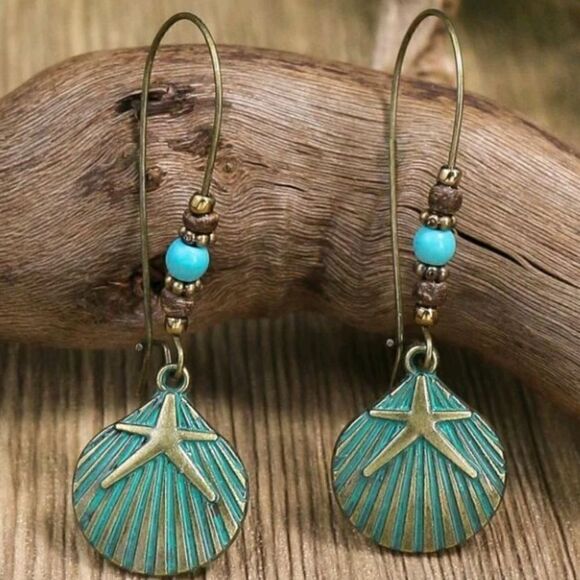Rustic Seashell Dangle Earrings  - Picture 4 of 4